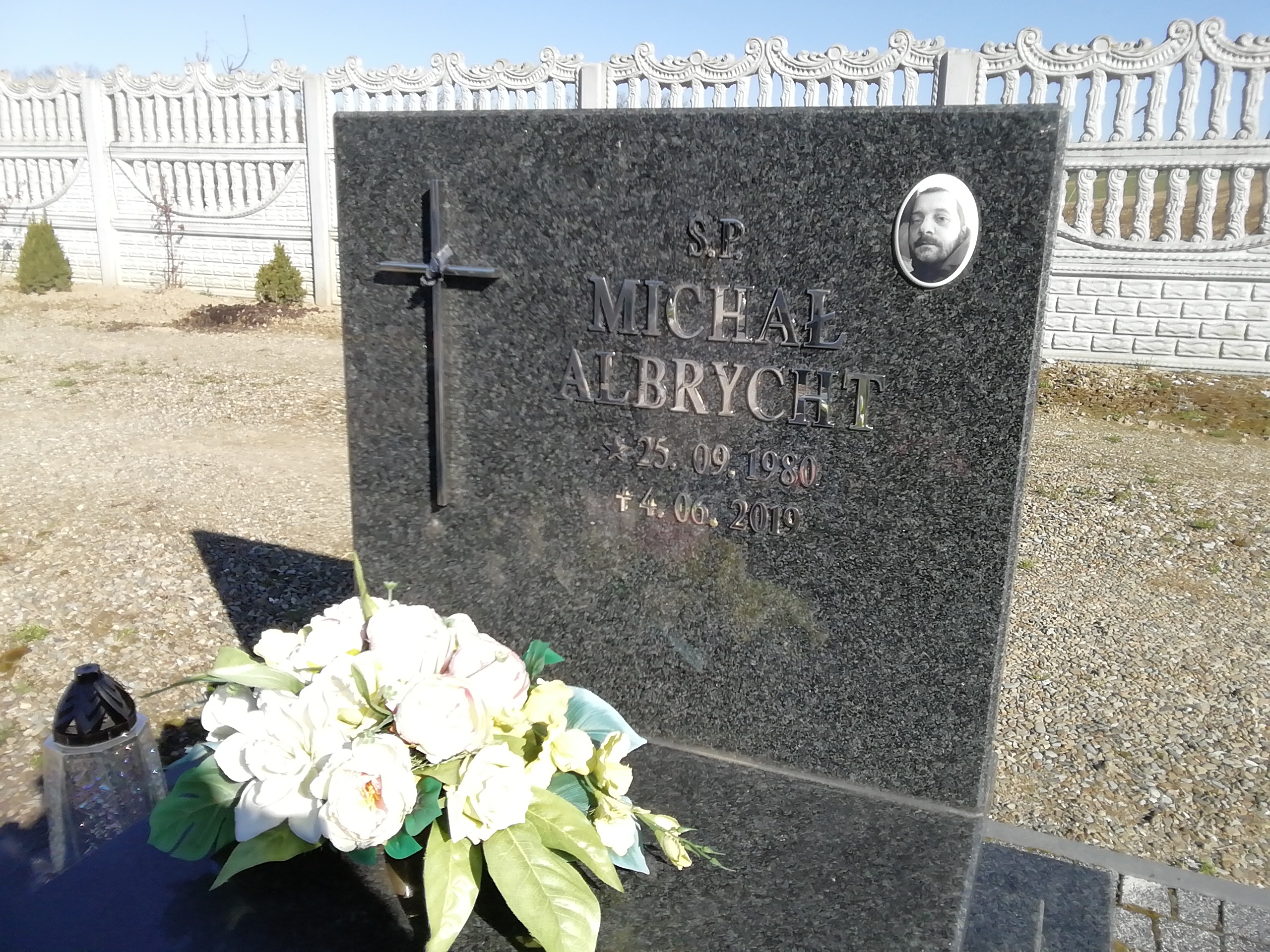 Grób Michał Albrycht