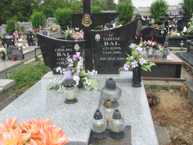 Grób Tadeusz Bal
